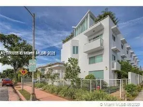 945 Jefferson Ave, #103