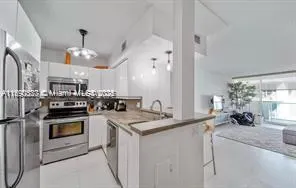 1200 West Ave, #1520