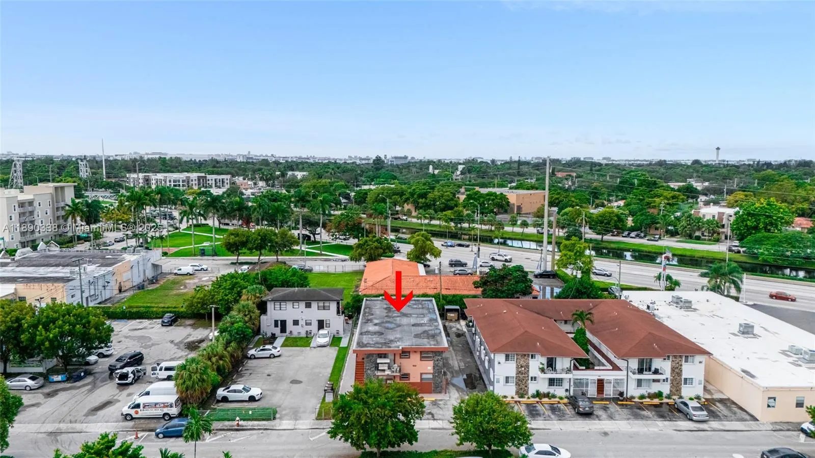 40 W 4th St, #2