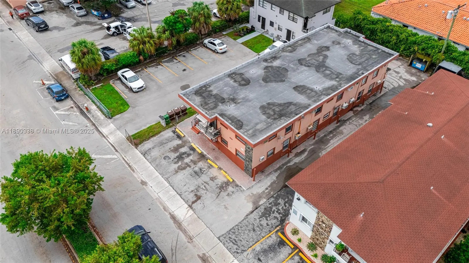 40 W 4th St, #2