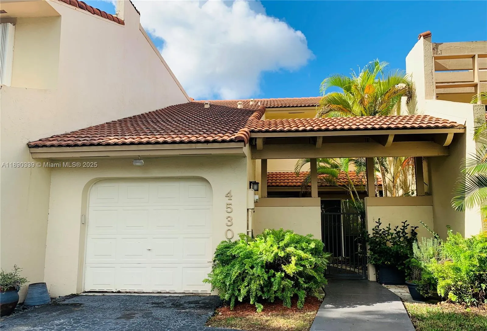 4530 NW 102nd Ct, #4530
