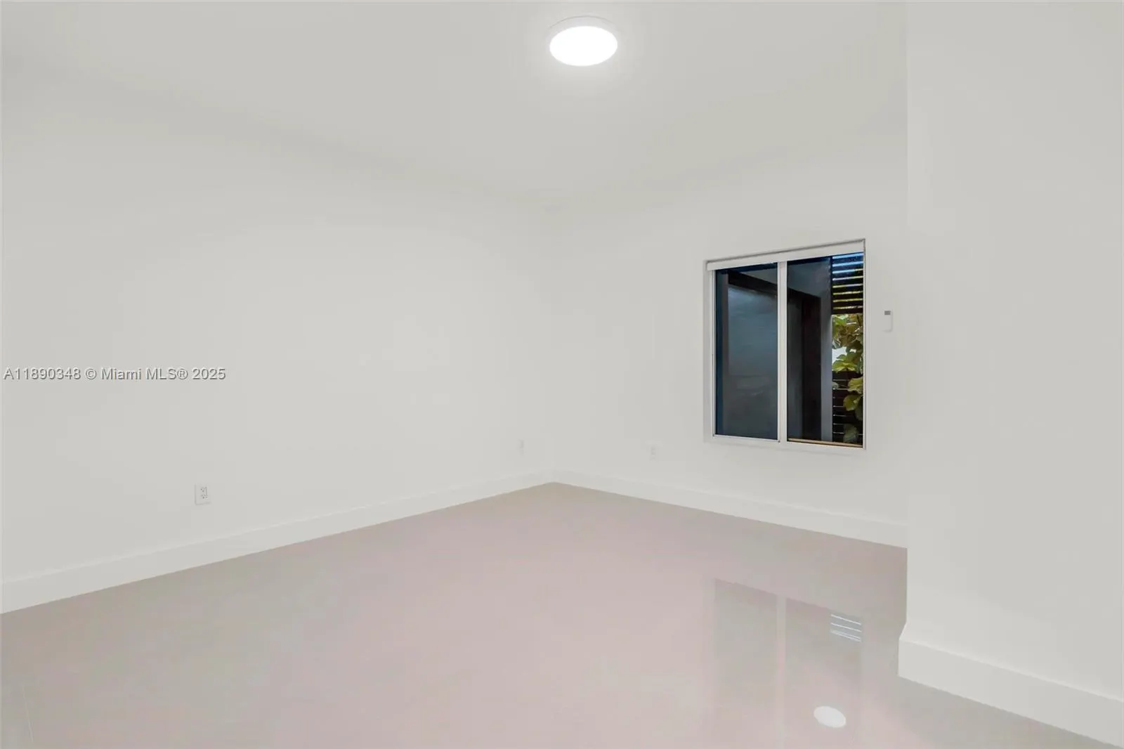 3000 SW 20th St