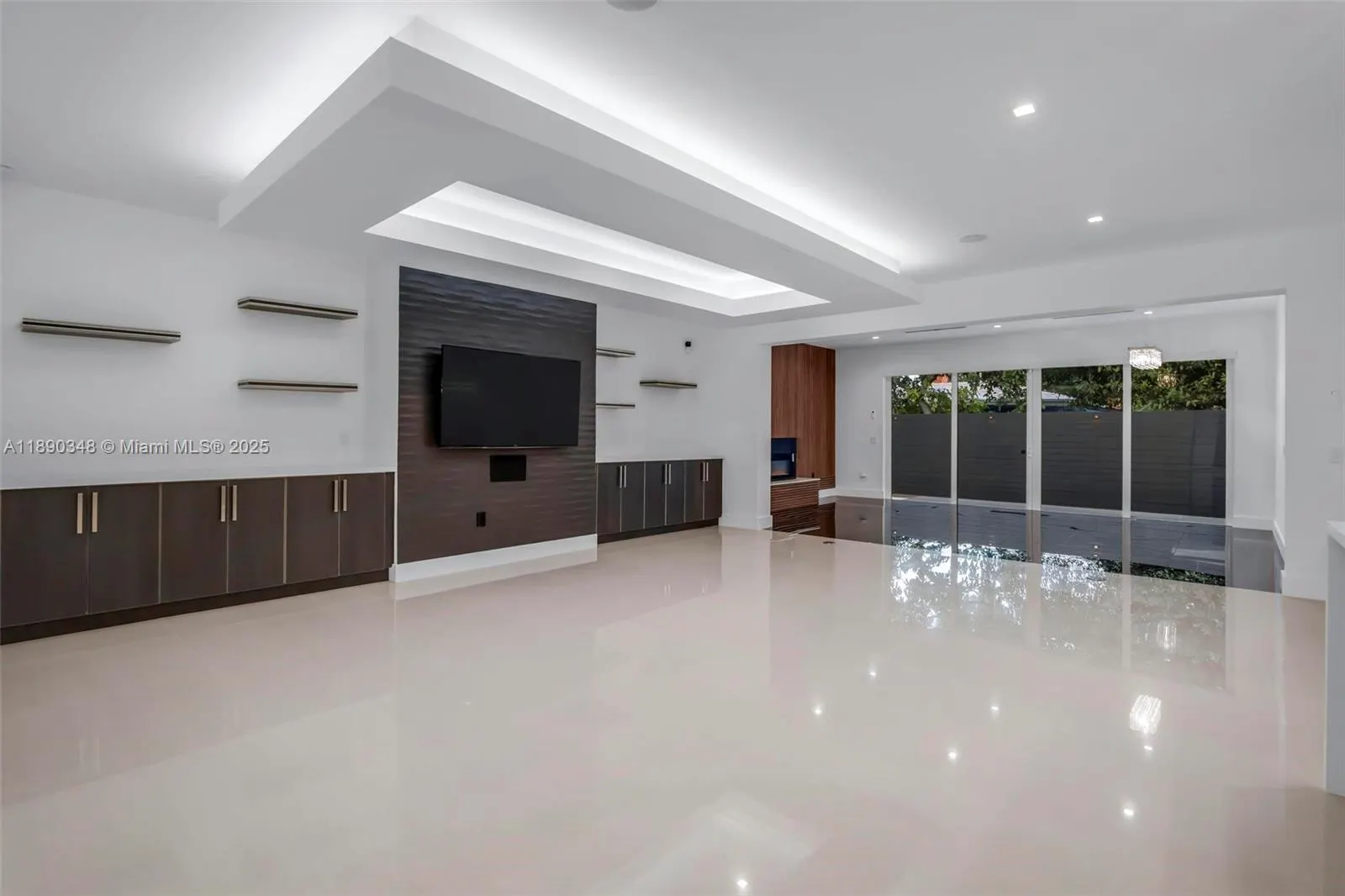 3000 SW 20th St