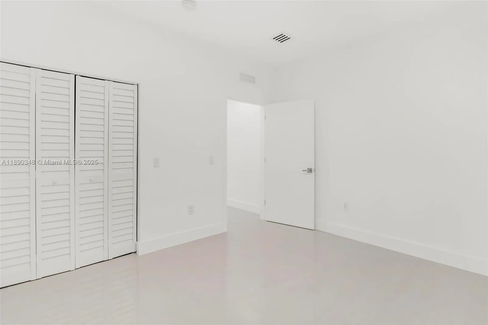 3000 SW 20th St