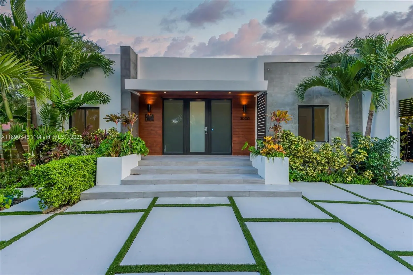 3000 SW 20th St