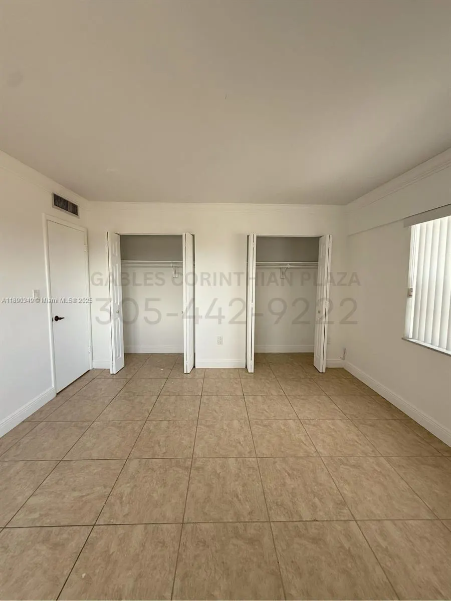 22 Salamanca Ave, #502