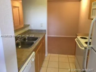 11019 Legacy Ln, #204