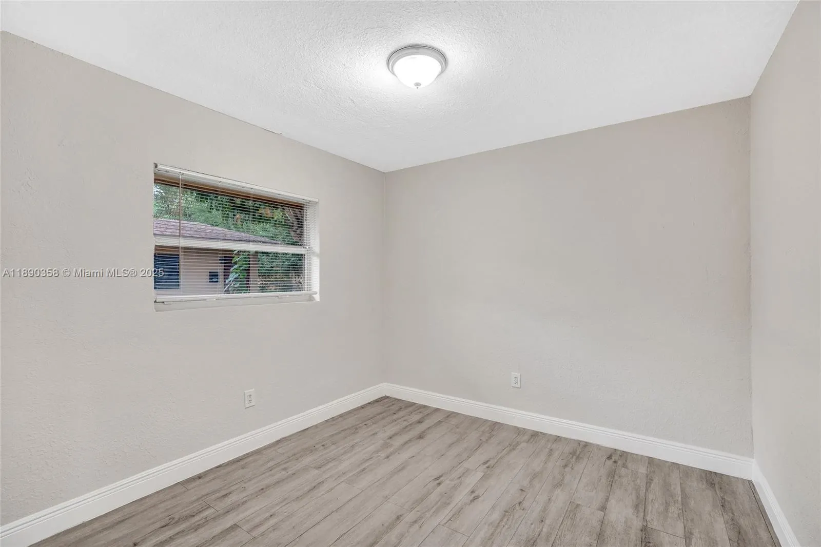2731 NW 1st St, #3