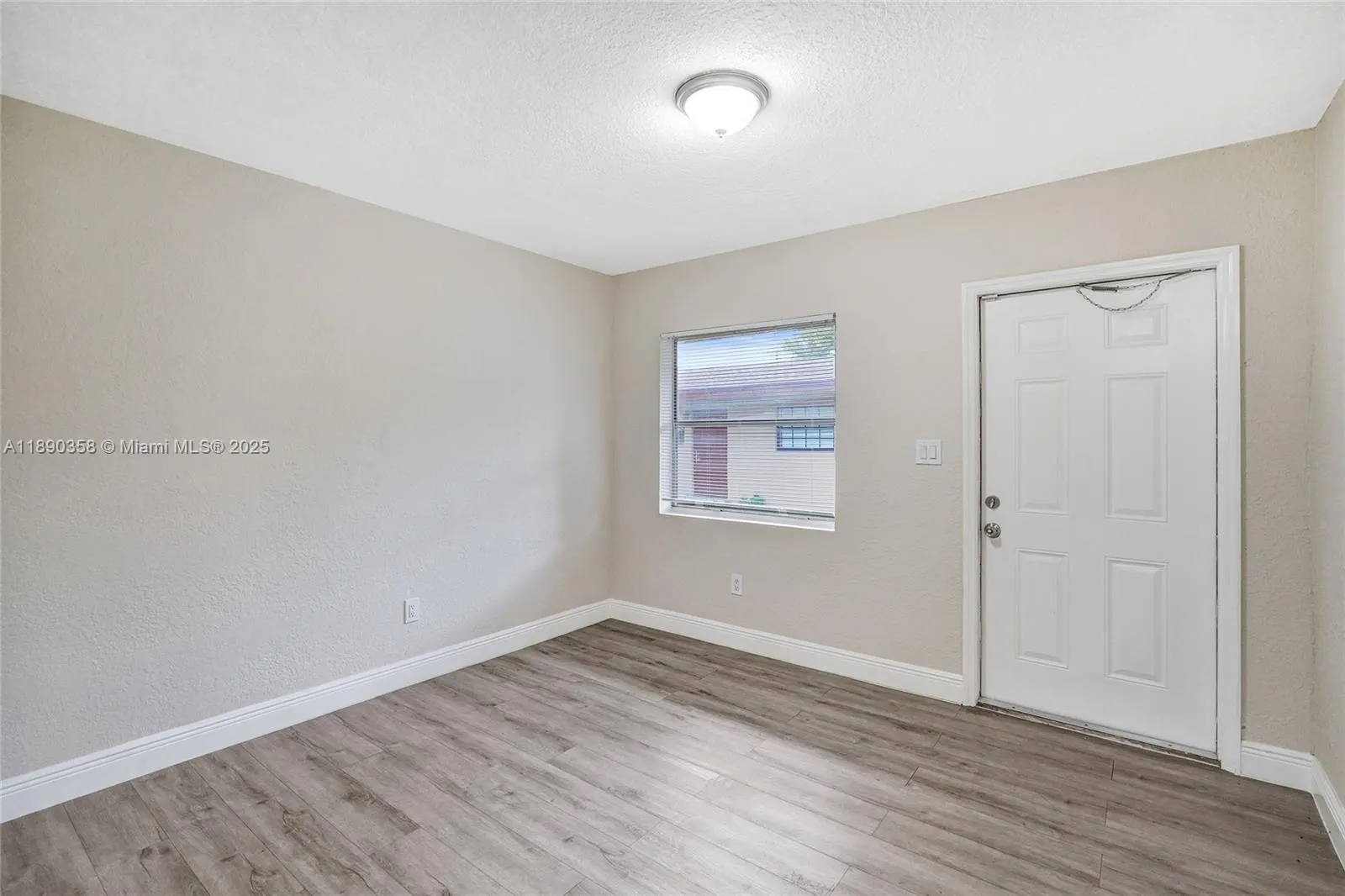 2731 NW 1st St, #3