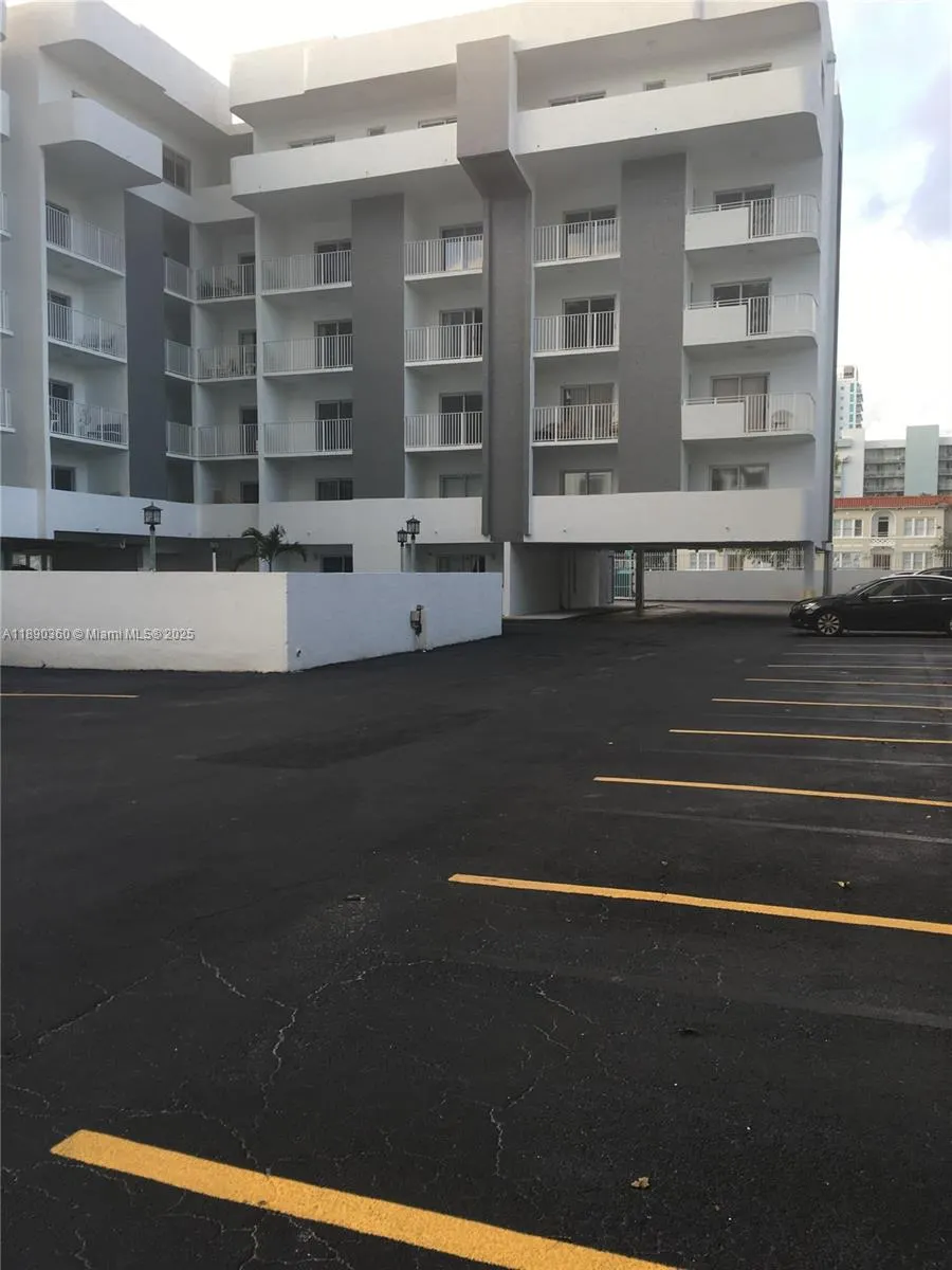 395 NE 21st St, #505