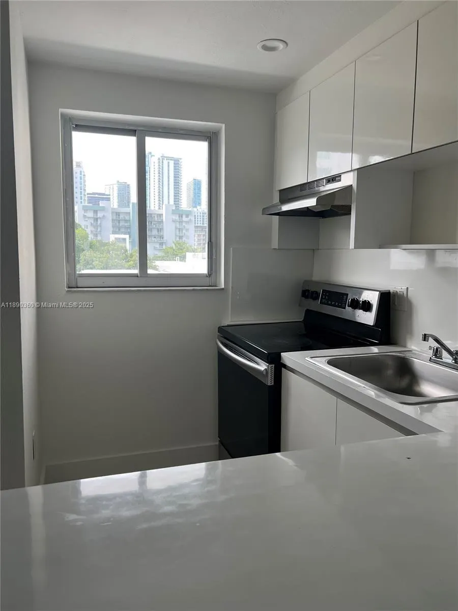 395 NE 21st St, #505