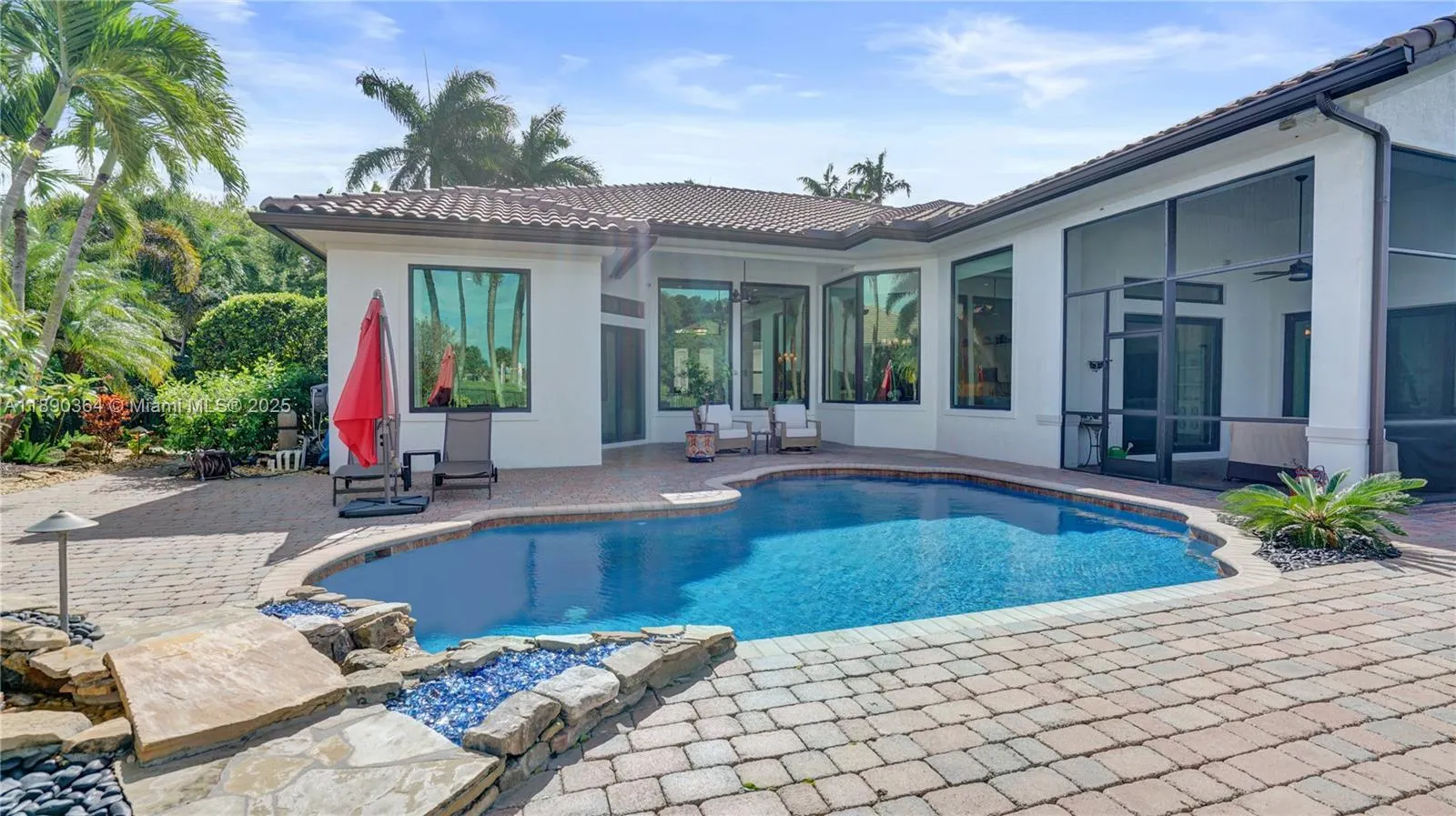 11807 NW 69th Pl
