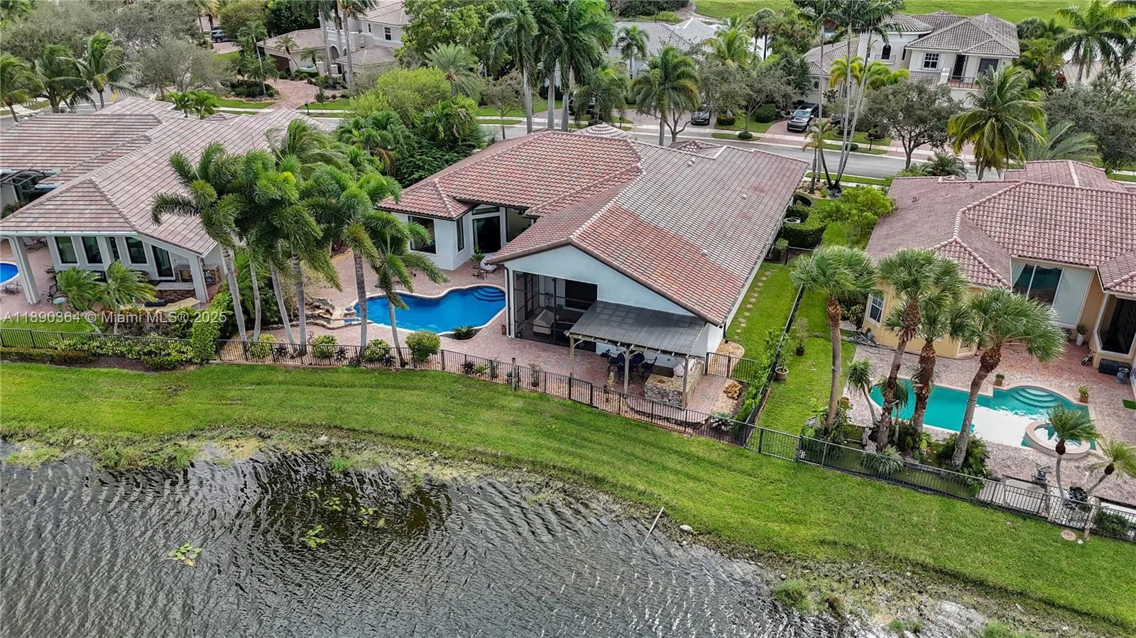 11807 NW 69th Pl