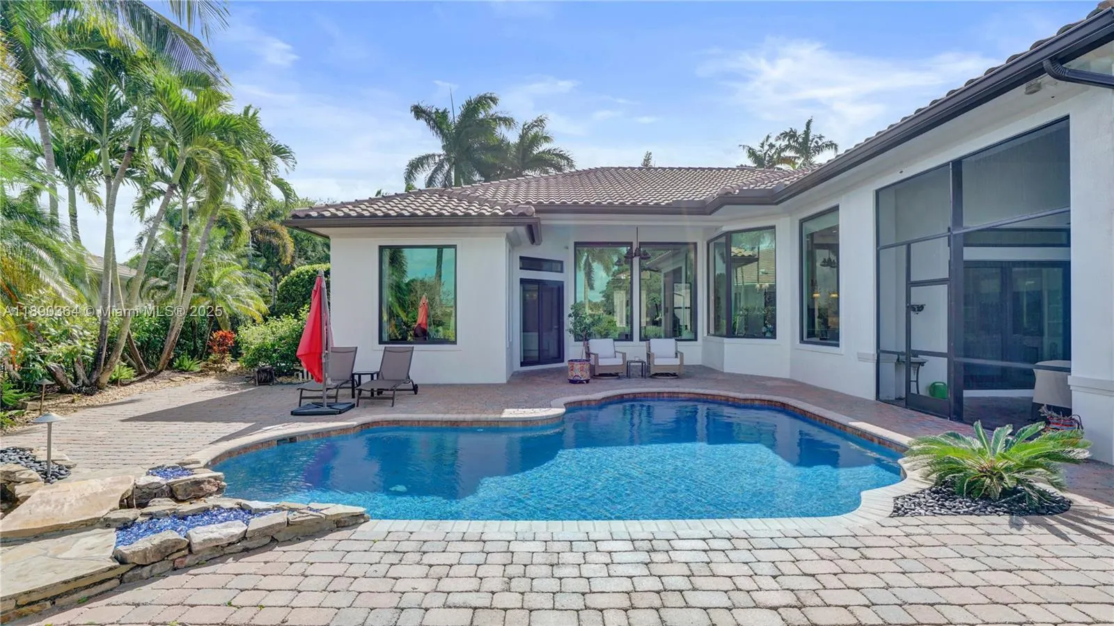 11807 NW 69th Pl