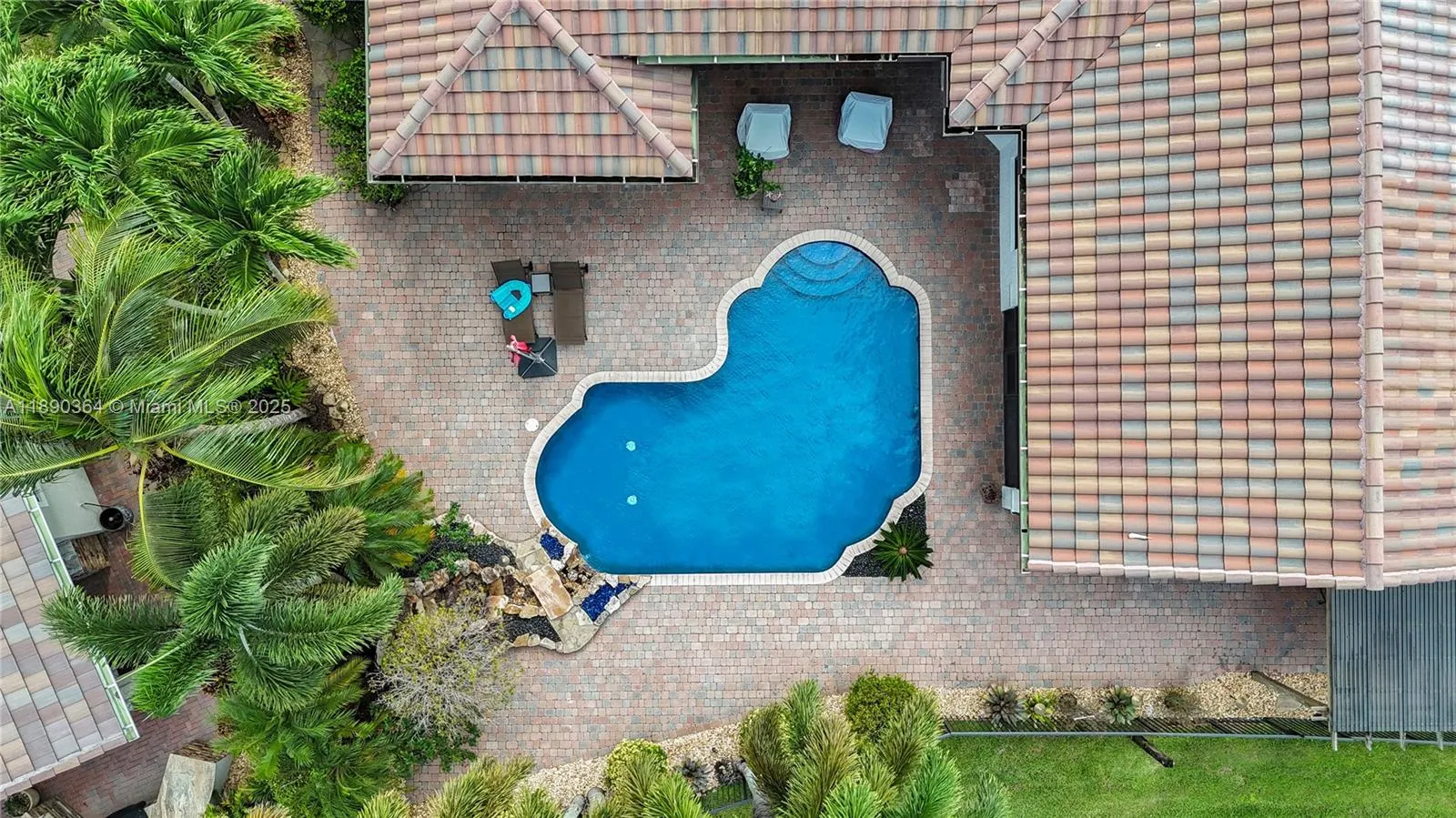 11807 NW 69th Pl