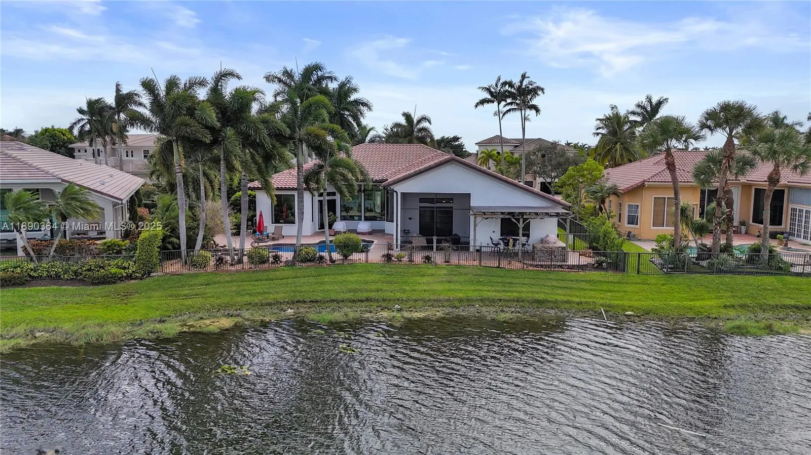 11807 NW 69th Pl