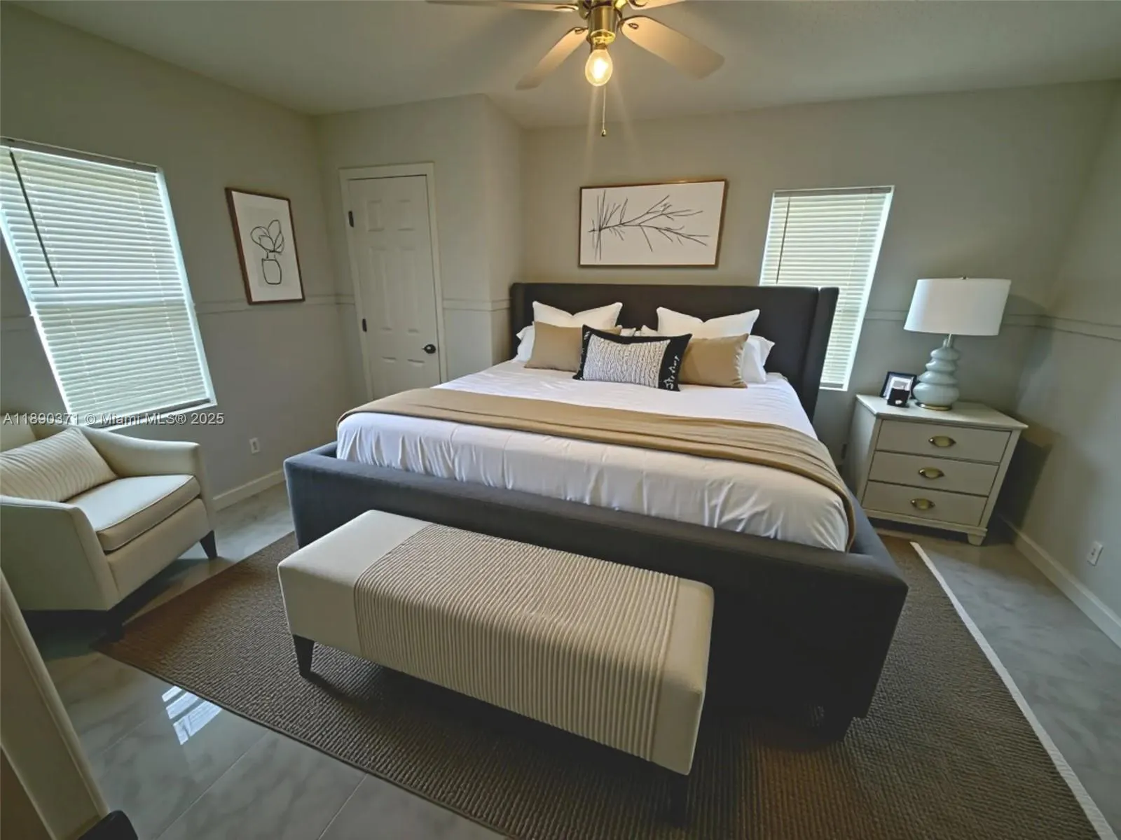 815 Foster Rd, #1