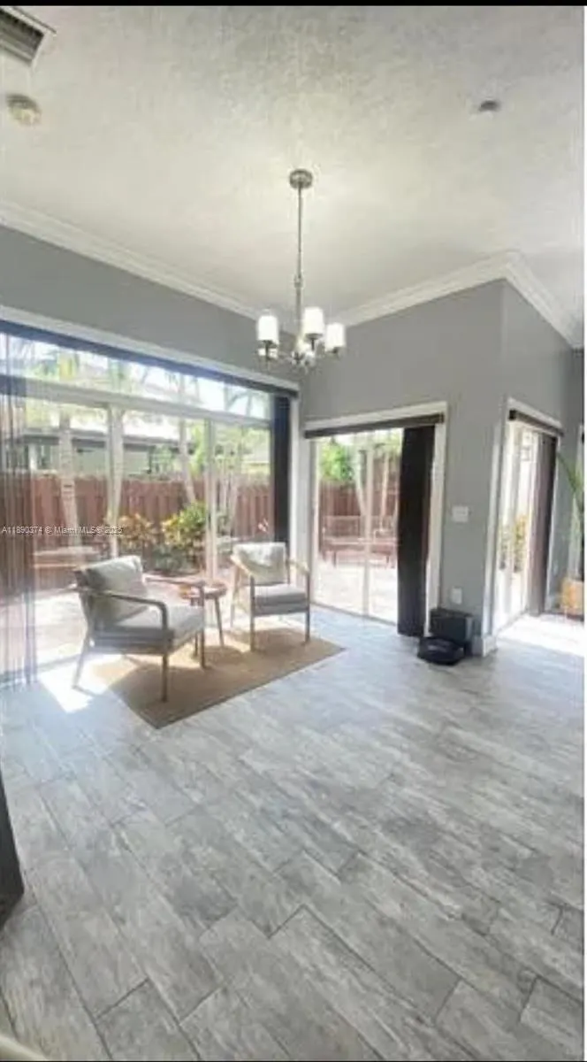 9000 SW 215th Ter, #0