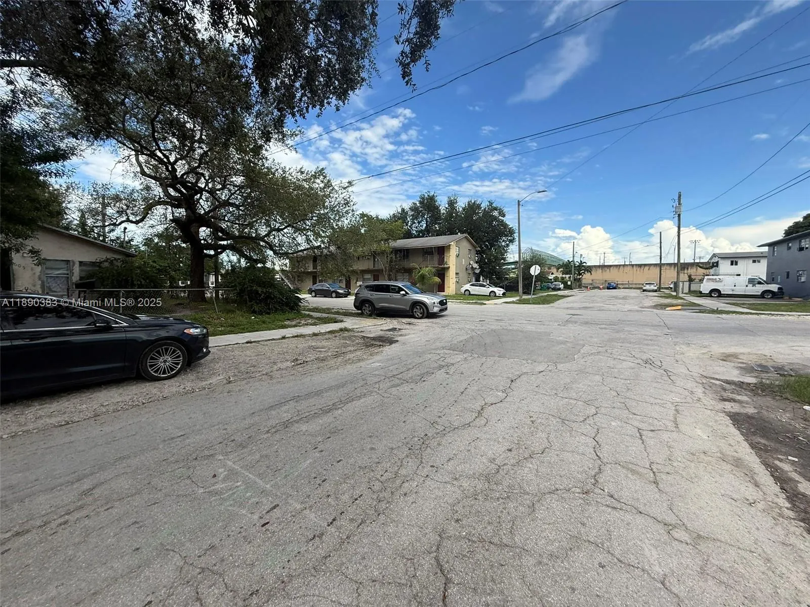 605 NW 65th St