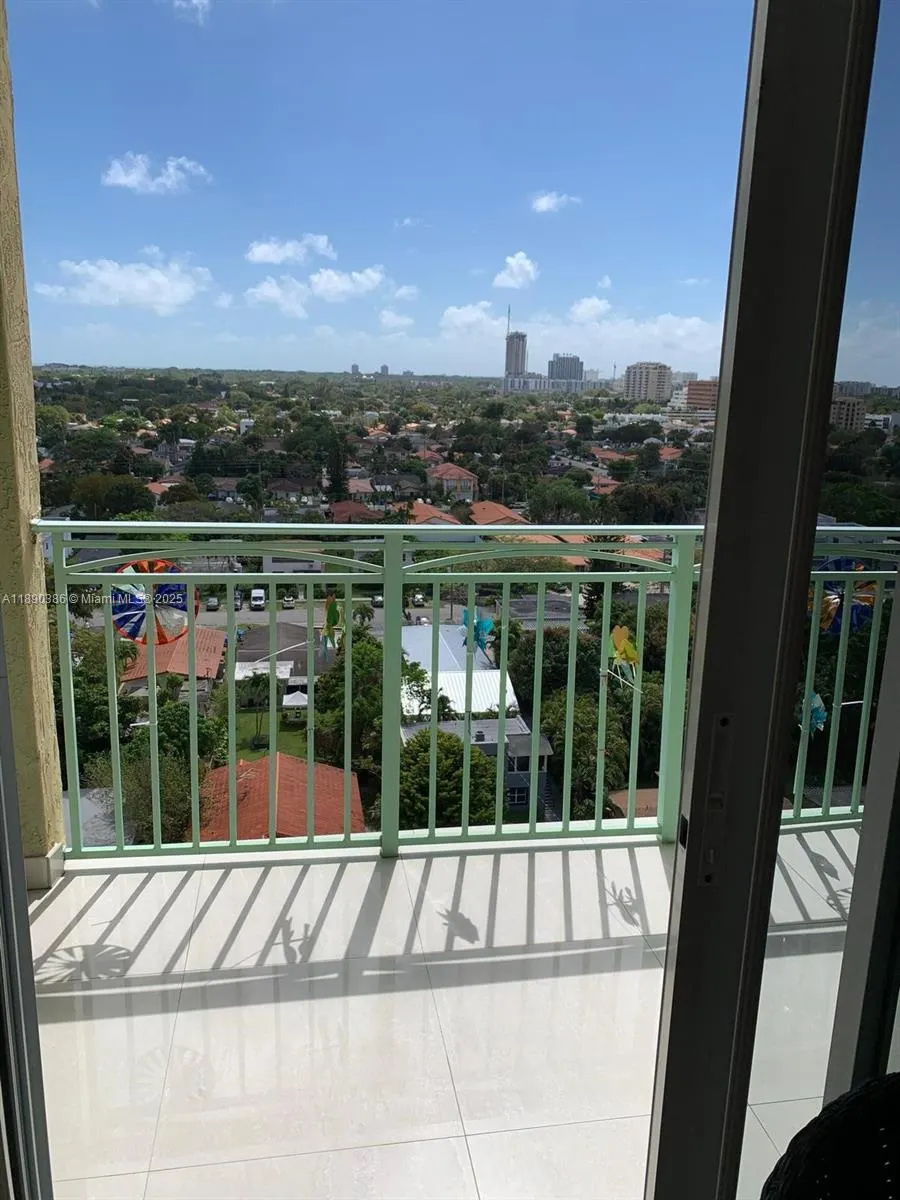 3500 Coral Way, #1403