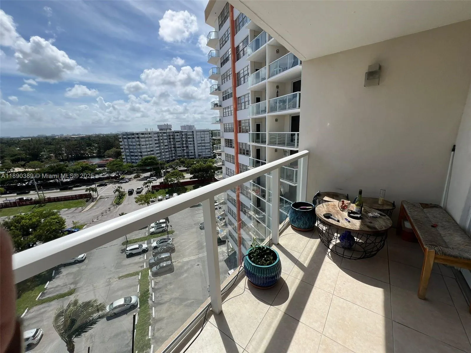 1301 NE Miami Gardens Dr, #1013W