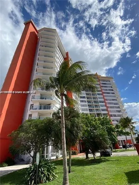 1301 NE Miami Gardens Dr, #1013W
