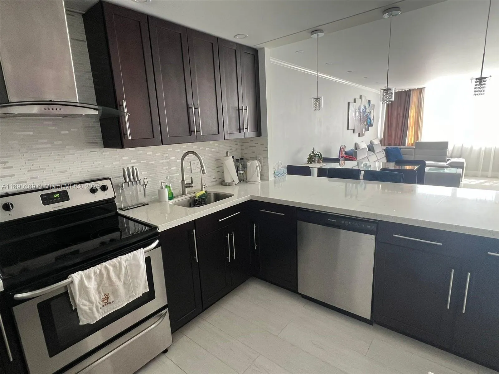 1301 NE Miami Gardens Dr, #1013W