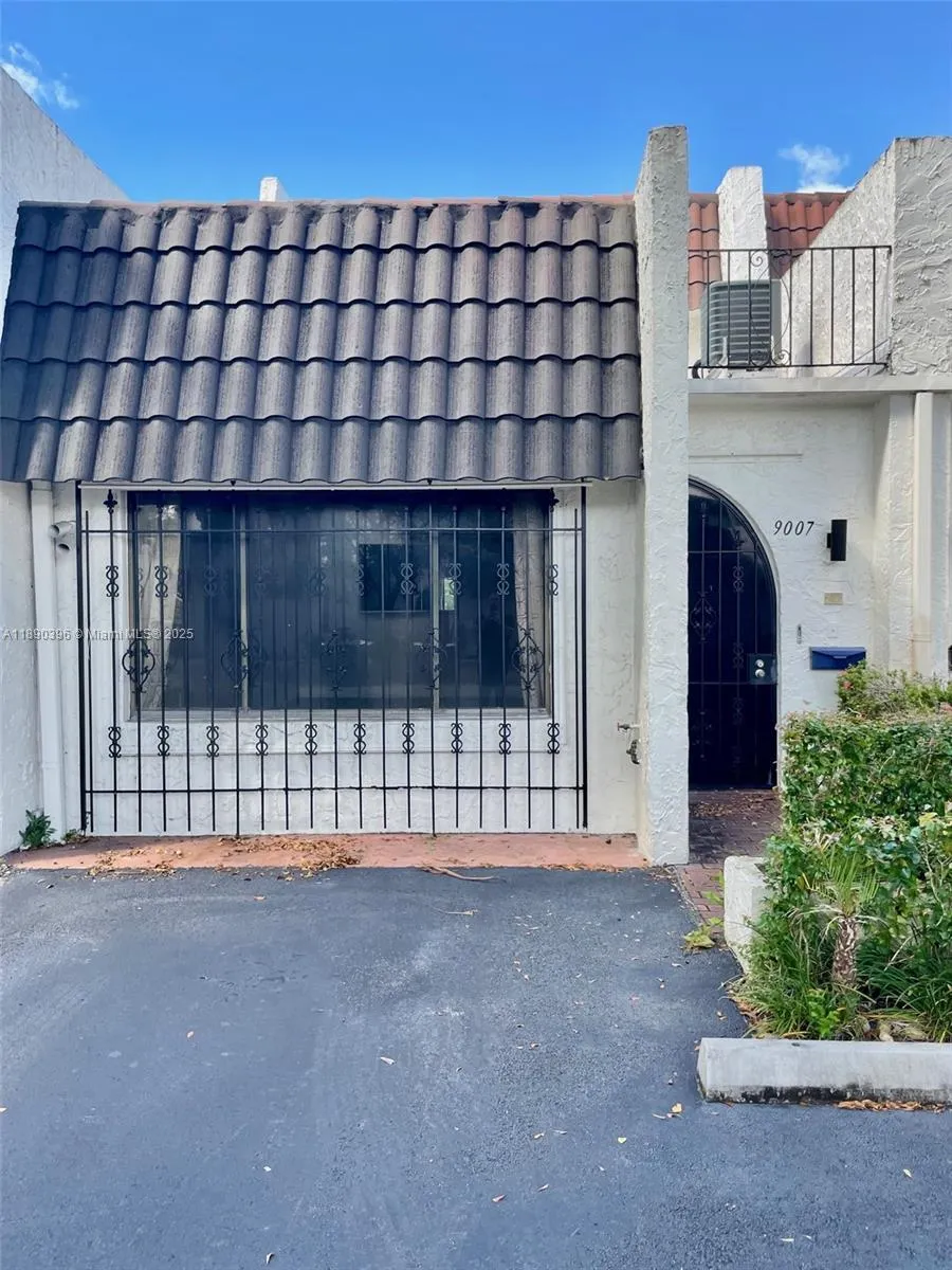 9007 SW 62nd Ter, #5-G
