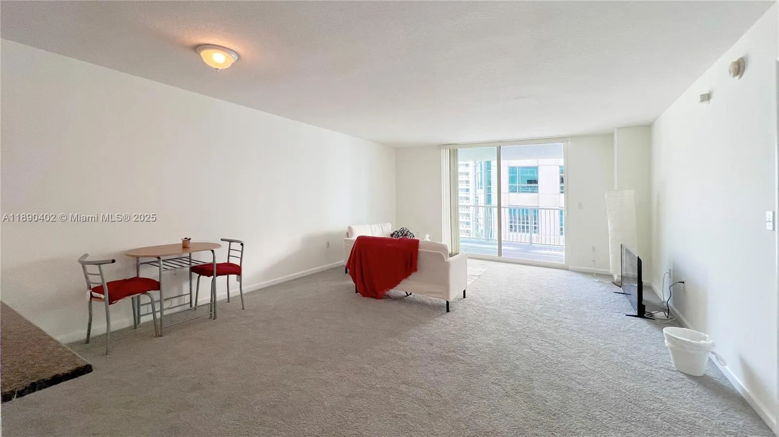 1200 Brickell Bay Dr, #2814