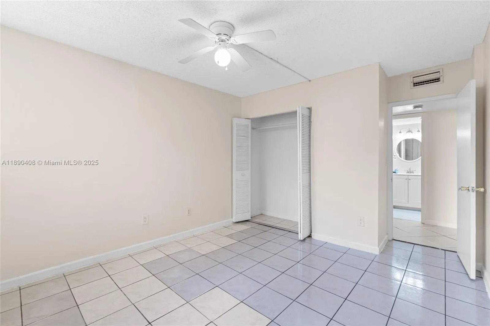 8895 Fontainebleau Blvd, #107