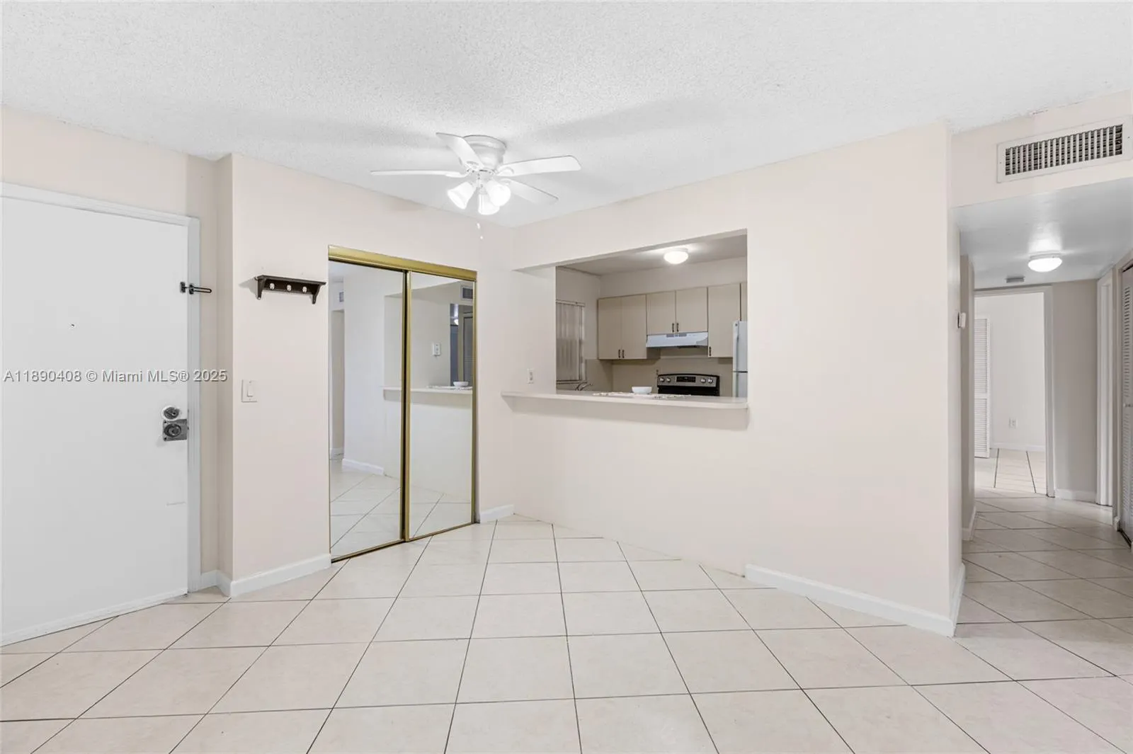 8895 Fontainebleau Blvd, #107
