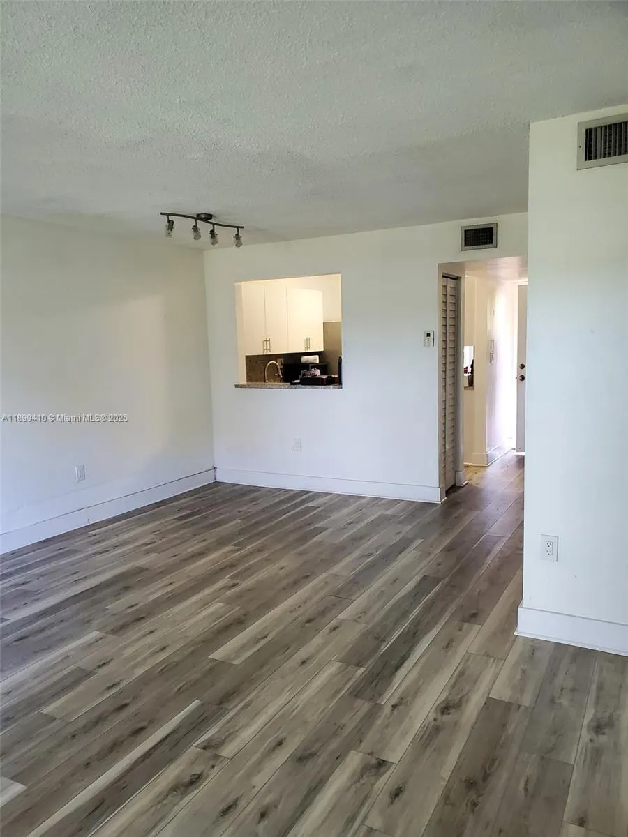 14260 SW 57th Ln, #2-105