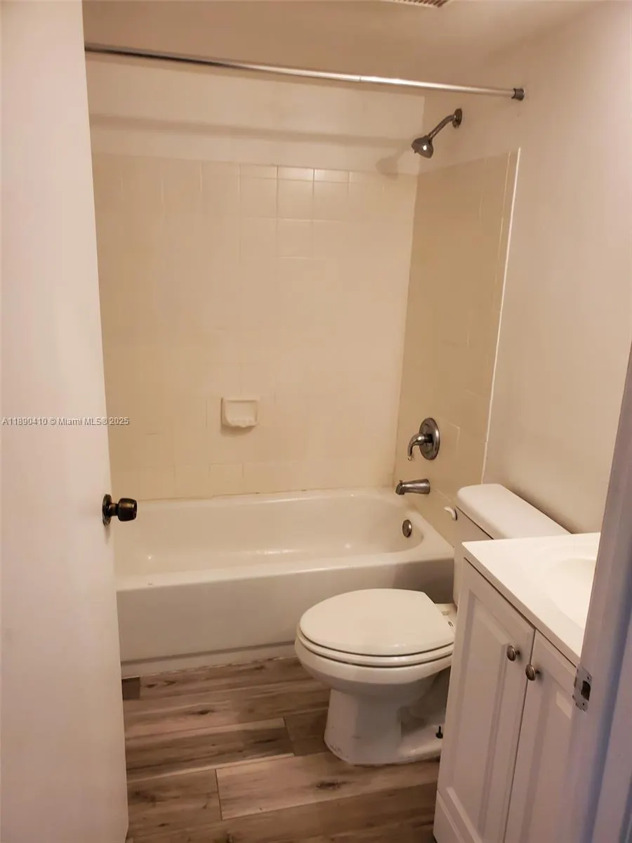 14260 SW 57th Ln, #2-105