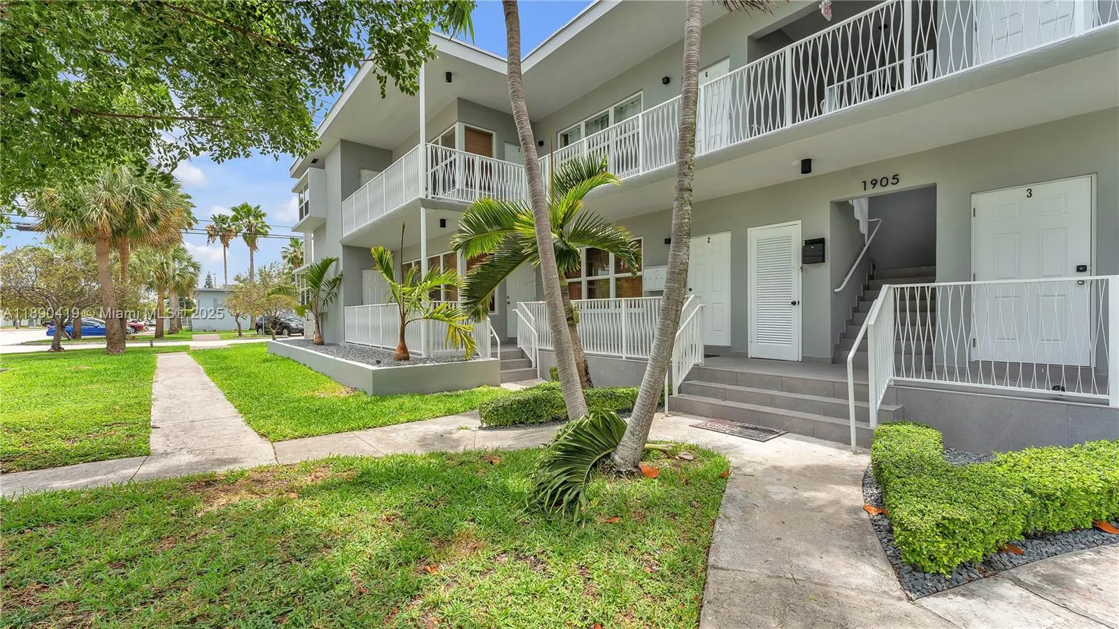 1905 Calais Dr, #5