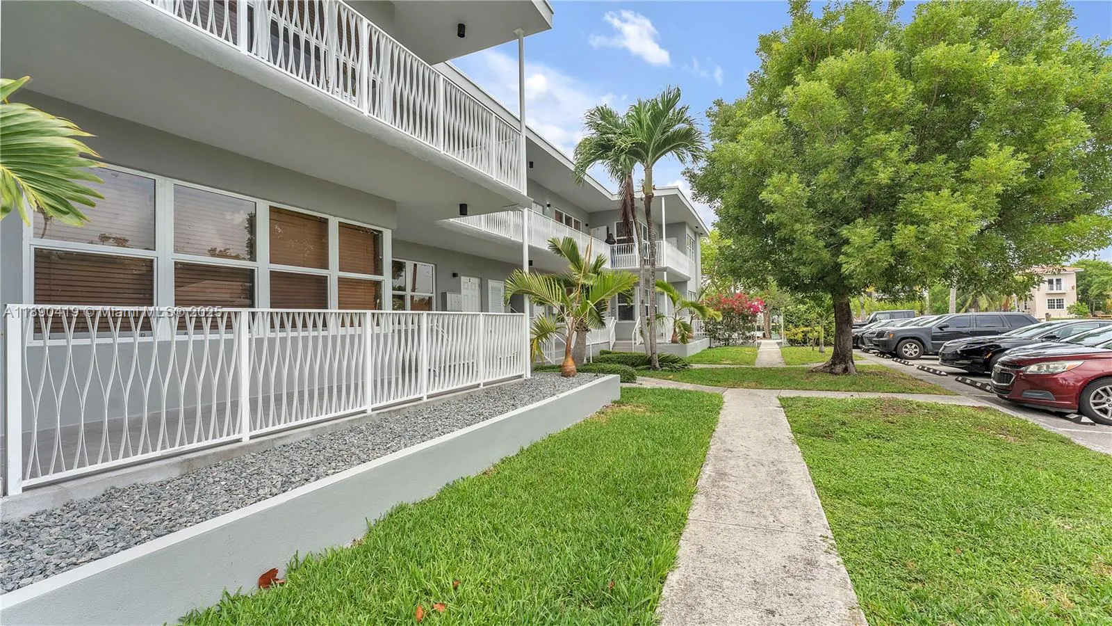 1905 Calais Dr, #5