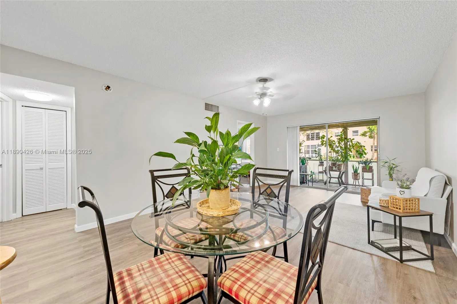 606 SW Natura Blvd, #103