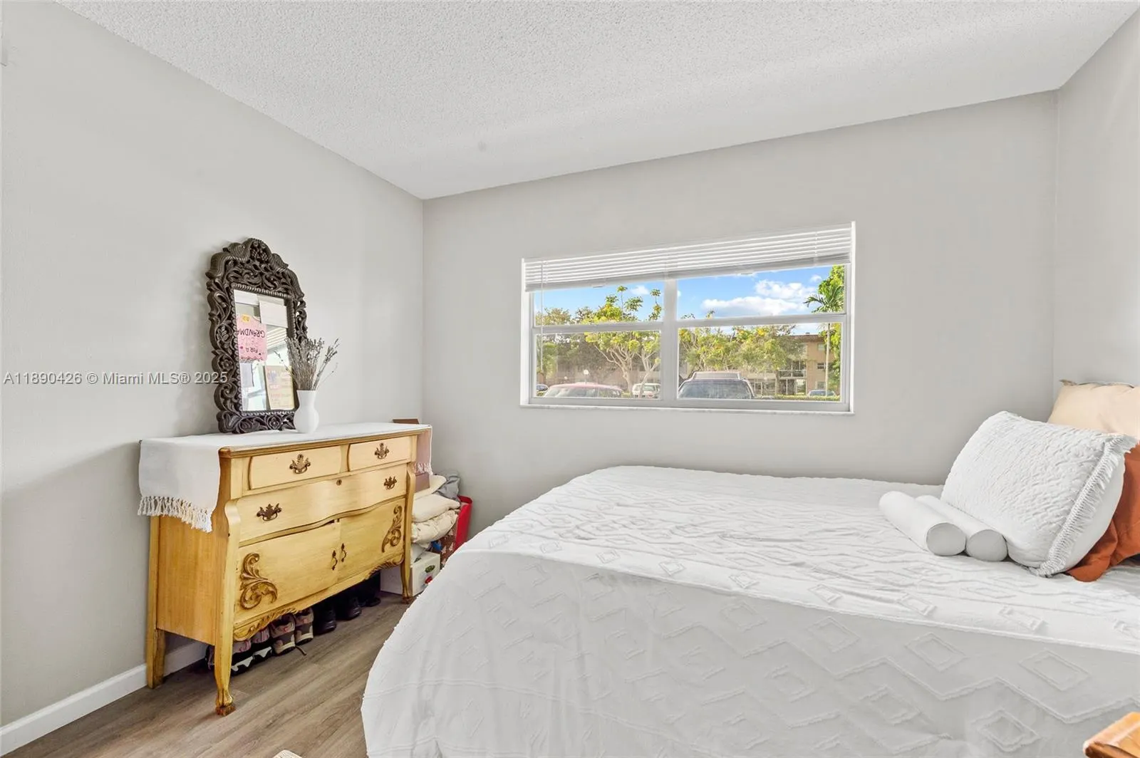 606 SW Natura Blvd, #103