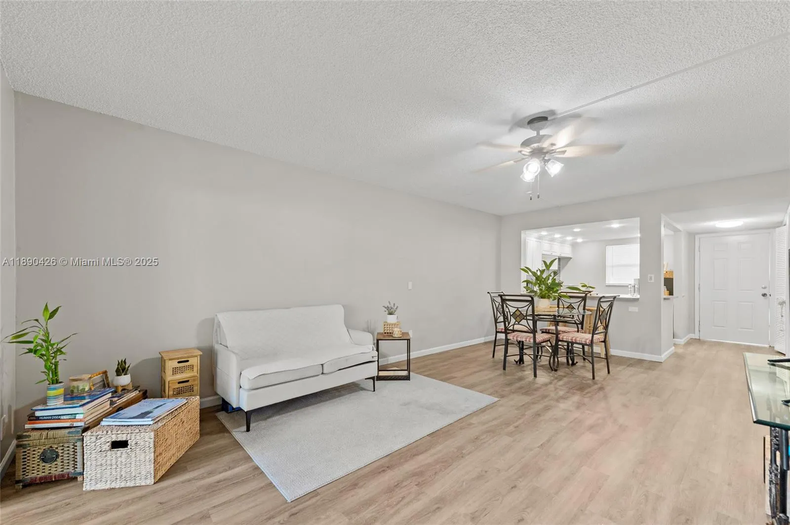 606 SW Natura Blvd, #103
