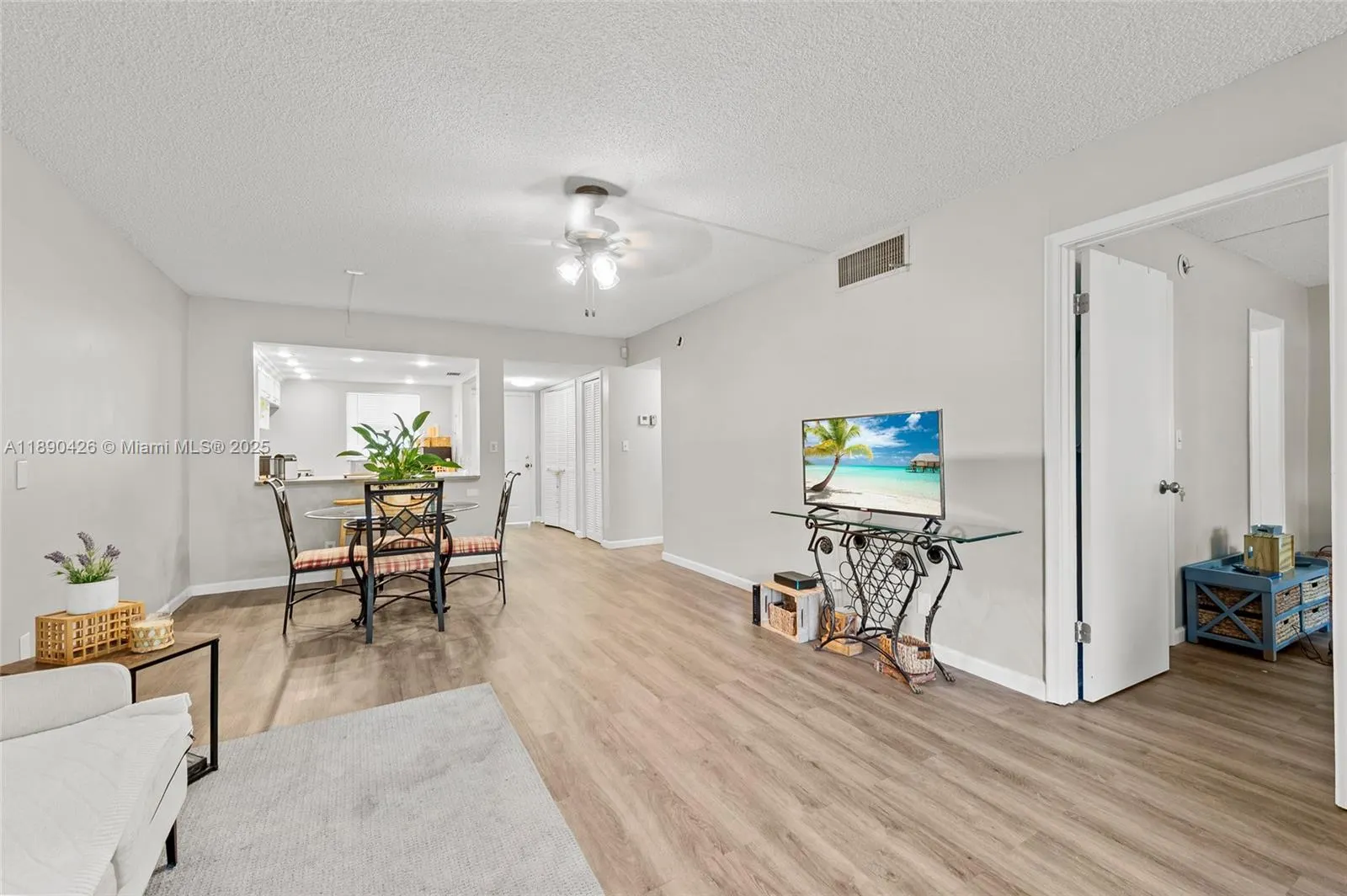 606 SW Natura Blvd, #103