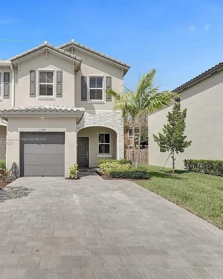 1100 SE 26th Ter