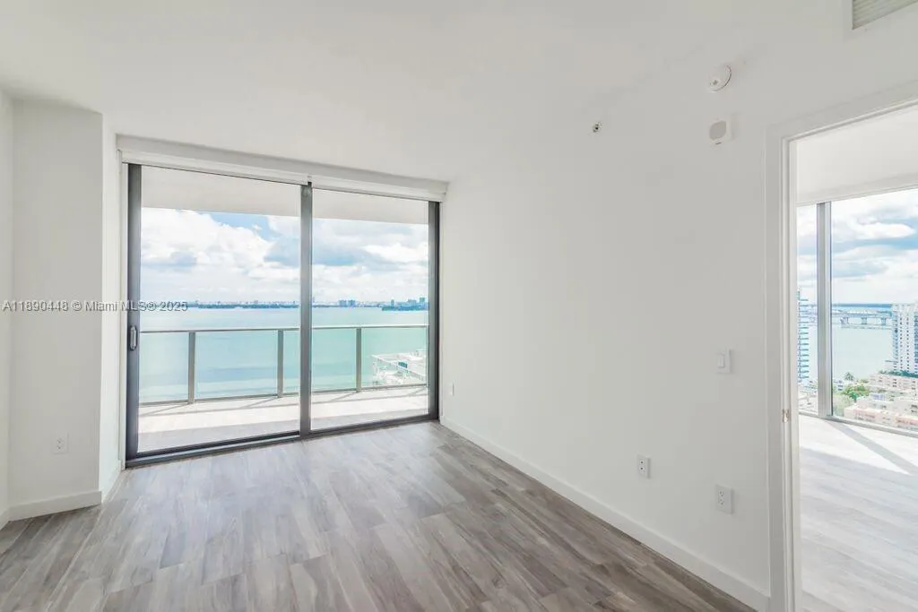 460 NE 28th St, #2508