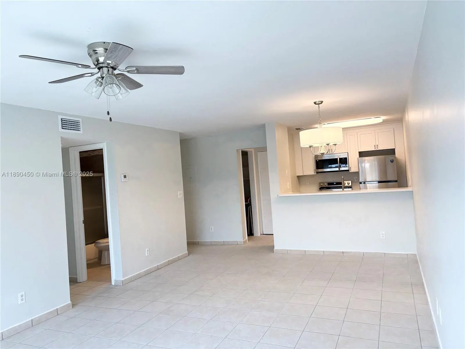 11250 SW 13th St, #201