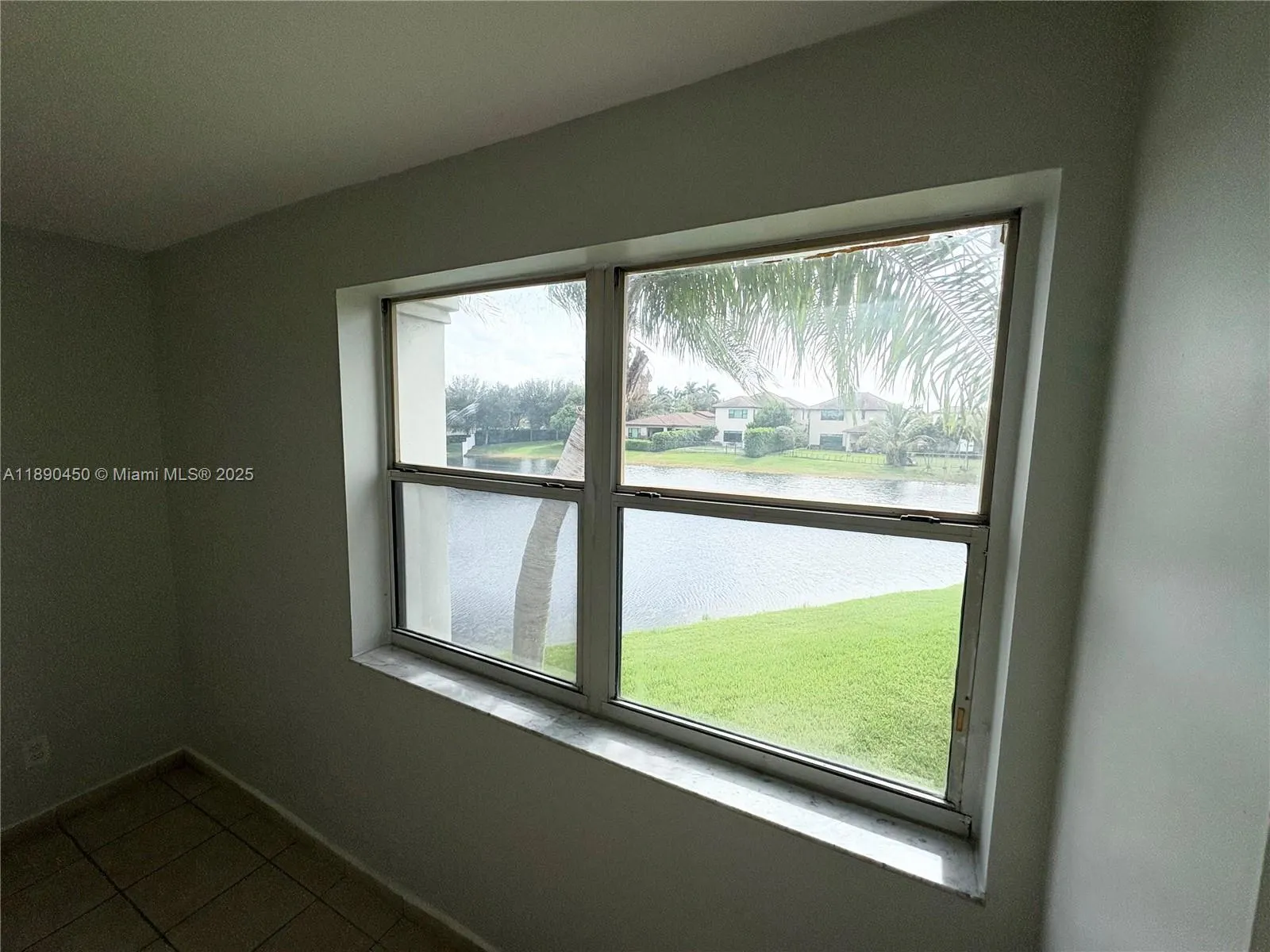 11250 SW 13th St, #201