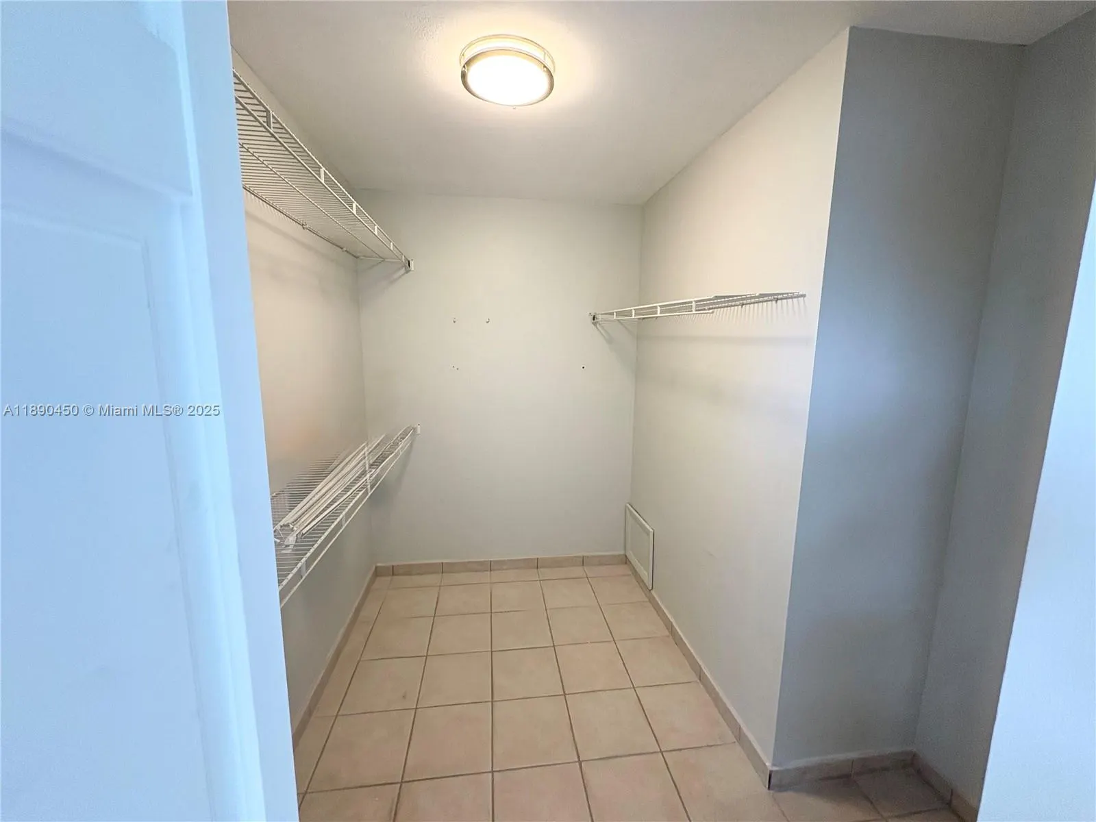 11250 SW 13th St, #201