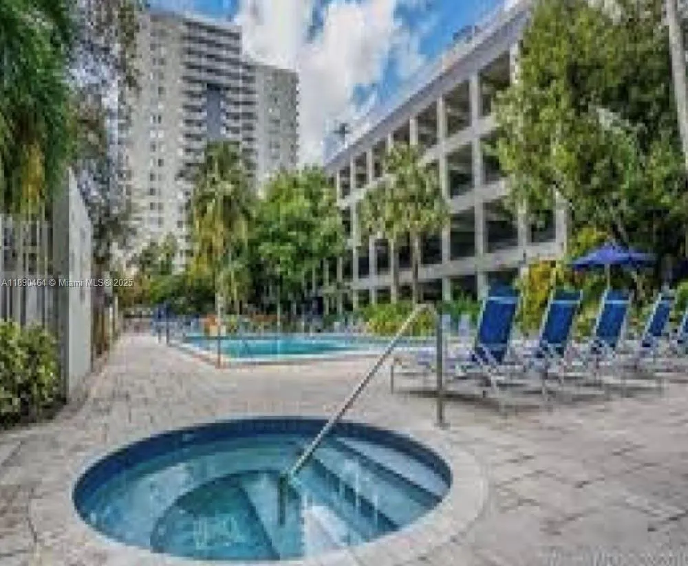 850 N Miami Ave, #W-905