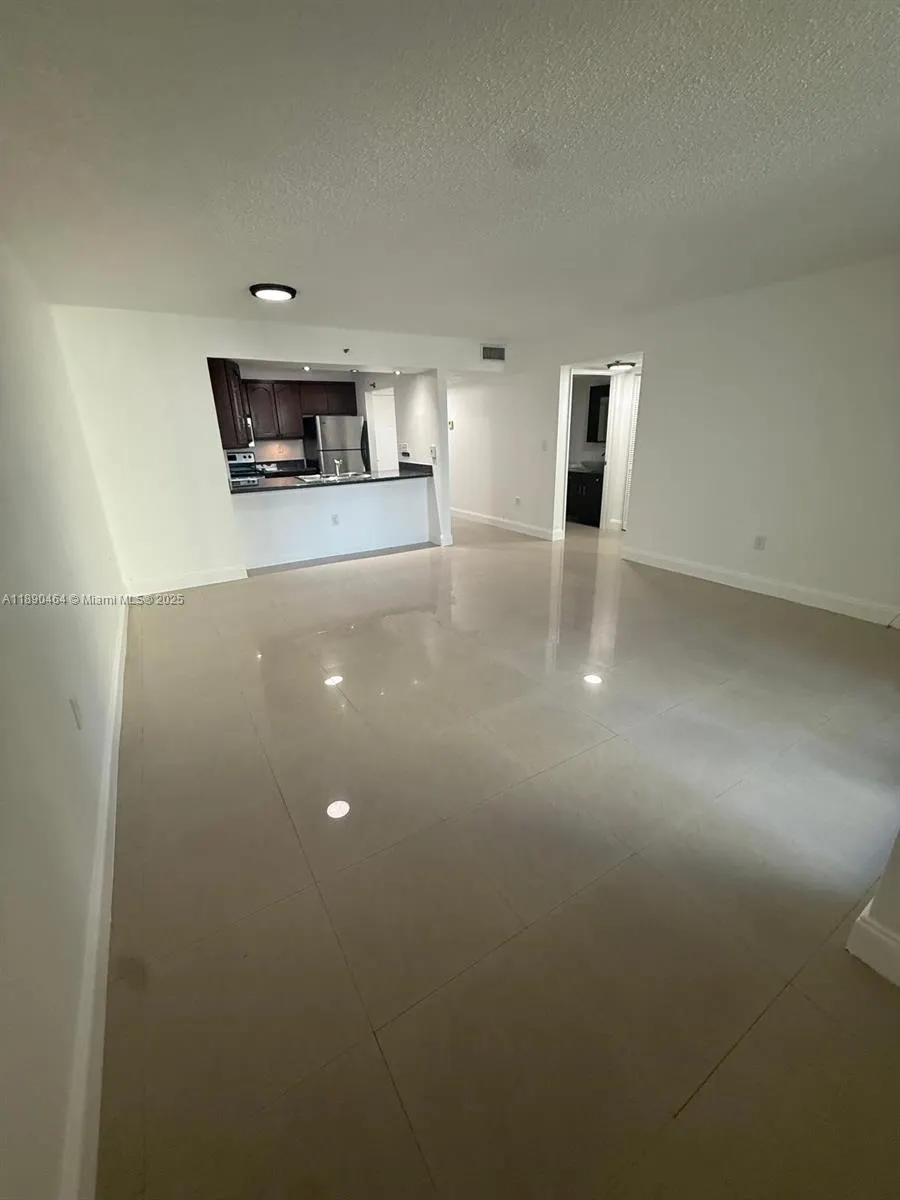 850 N Miami Ave, #W-905