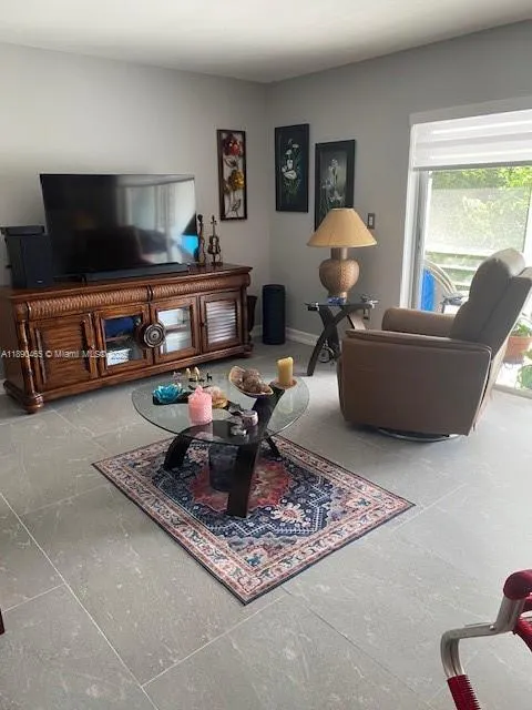 5180 E Sabal Palm Blvd, #335