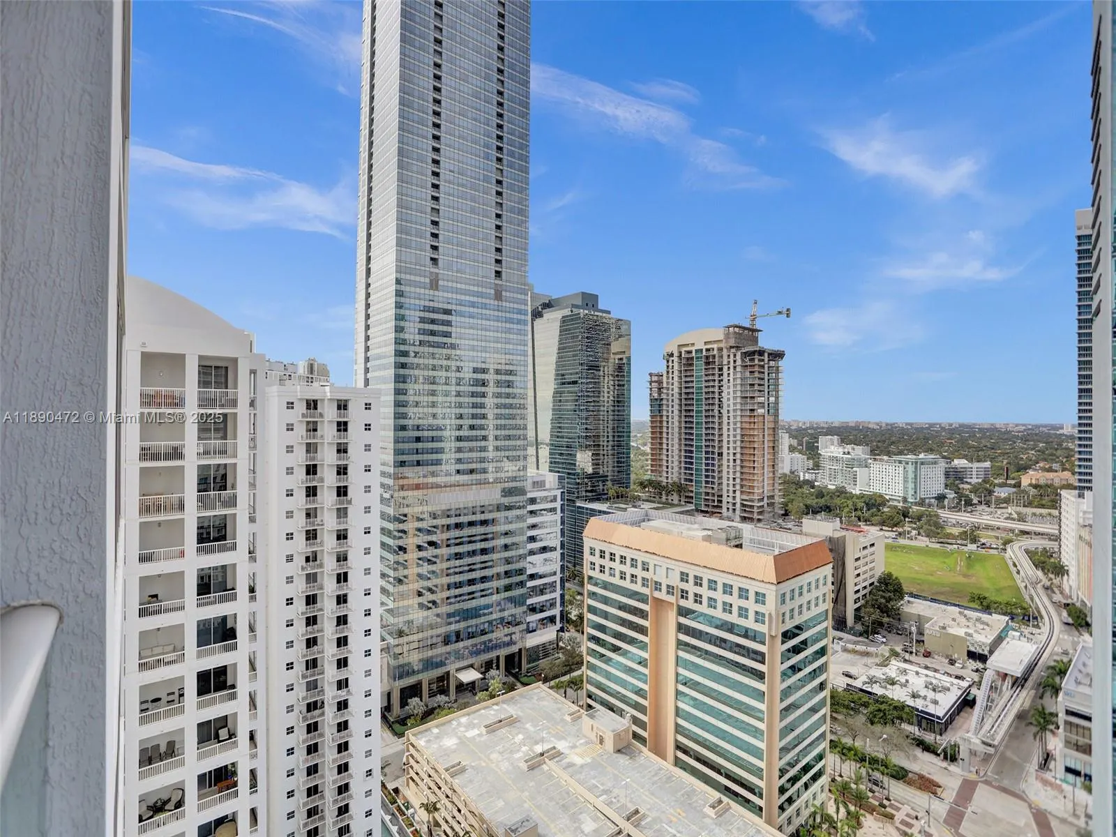 1300 Brickell Bay Dr, #2702