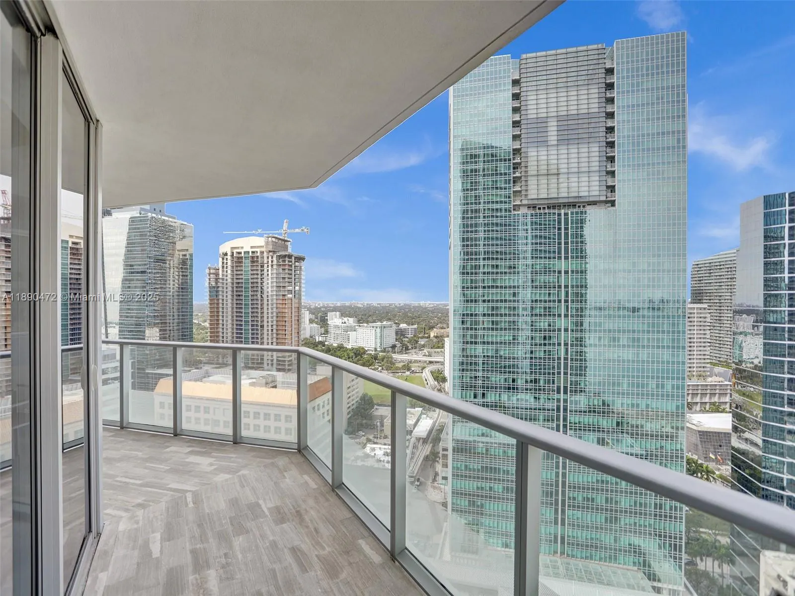 1300 Brickell Bay Dr, #2702
