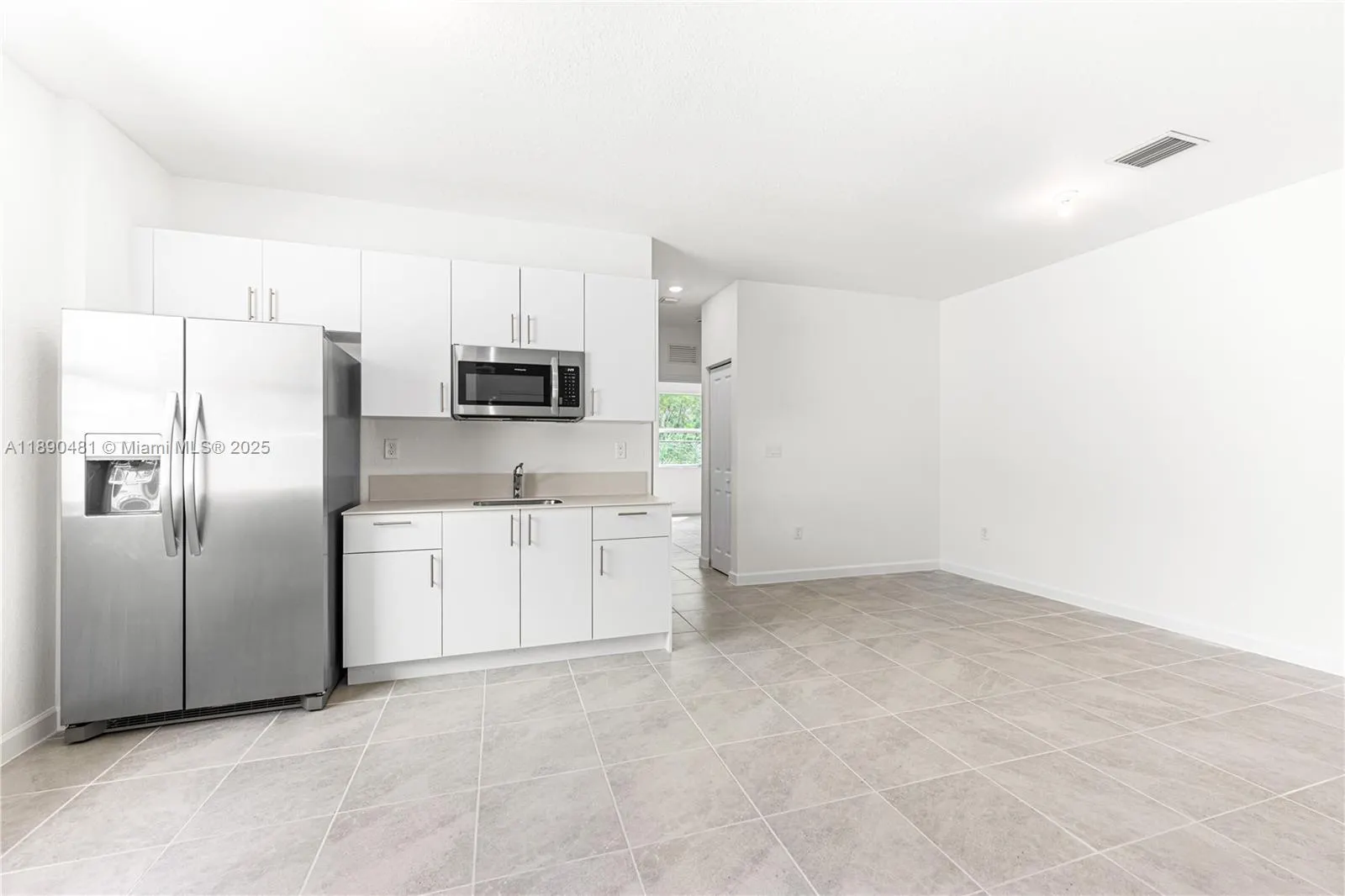 2232 SE 30th St, #2